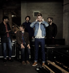 Kaiser Chiefs press photo 3 (credit Eoin McLoughlin) mid res